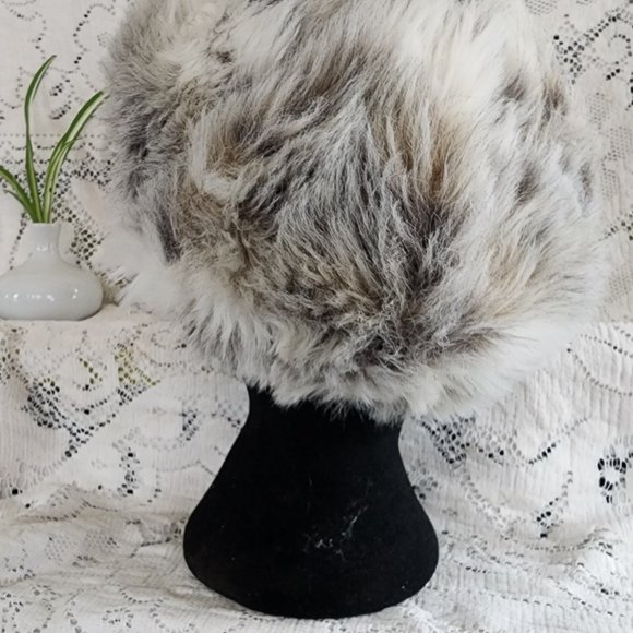 Nordic style hat, fluffy gray faux fur fox hat - Picture 4 of 9